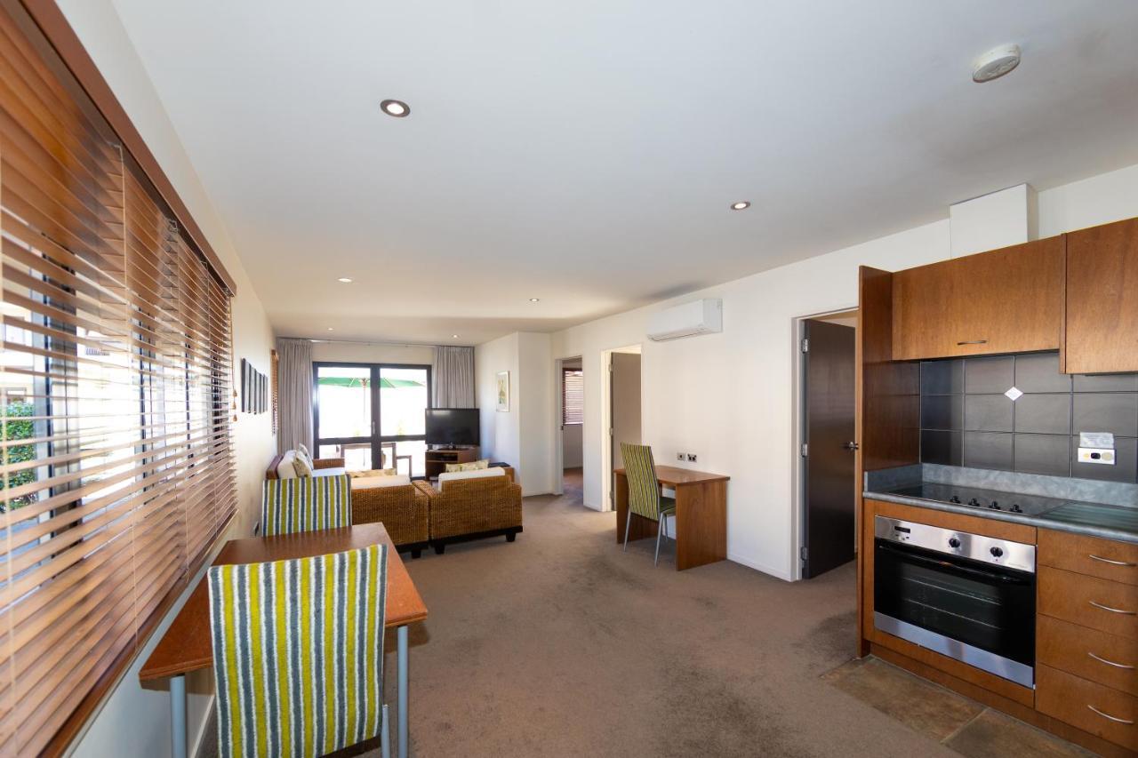 Harvest Lodge Motel Havelock North Bagian luar foto