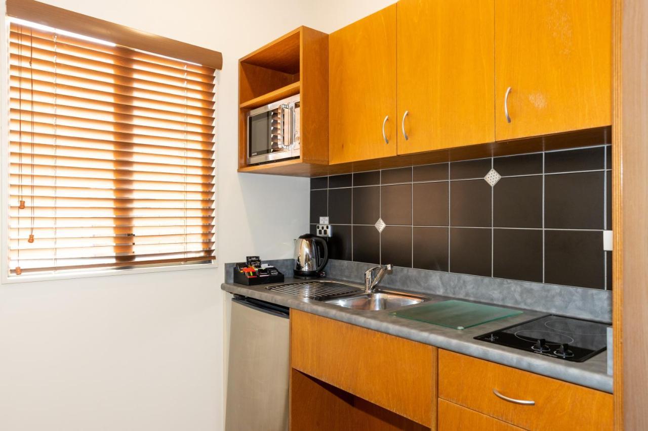 Harvest Lodge Motel Havelock North Bagian luar foto